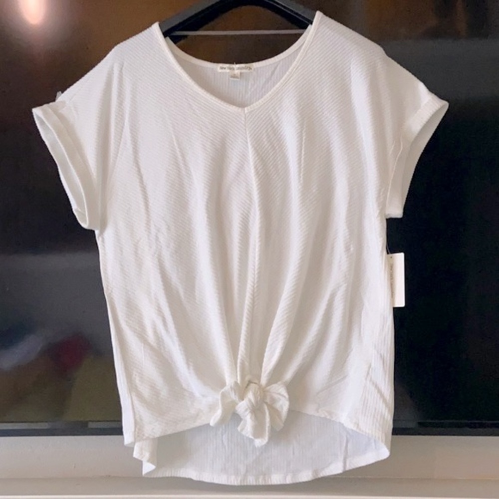 WHITE TIE FRONT V-NECK RAGLAN SHORT SLEEVES T-SHIRT TOP